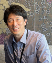 石塚真樹社長